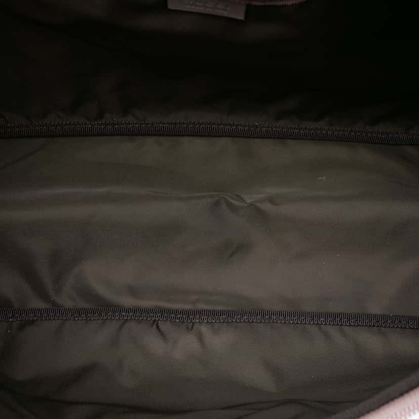 Gucci GG Canvas Web Diaper Bag Beige Very good condition - Model View