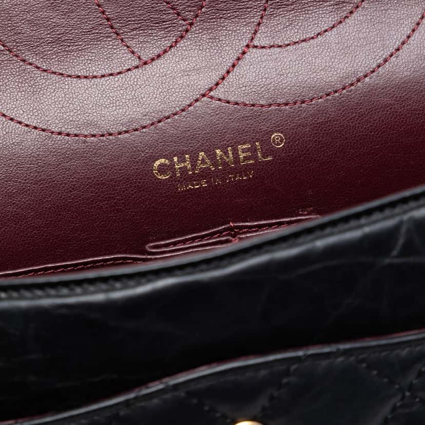 Chanel Quilted Aged Calfskin Reissue 2.55 Double Flap 227 Black Leather Very good condition - Box View