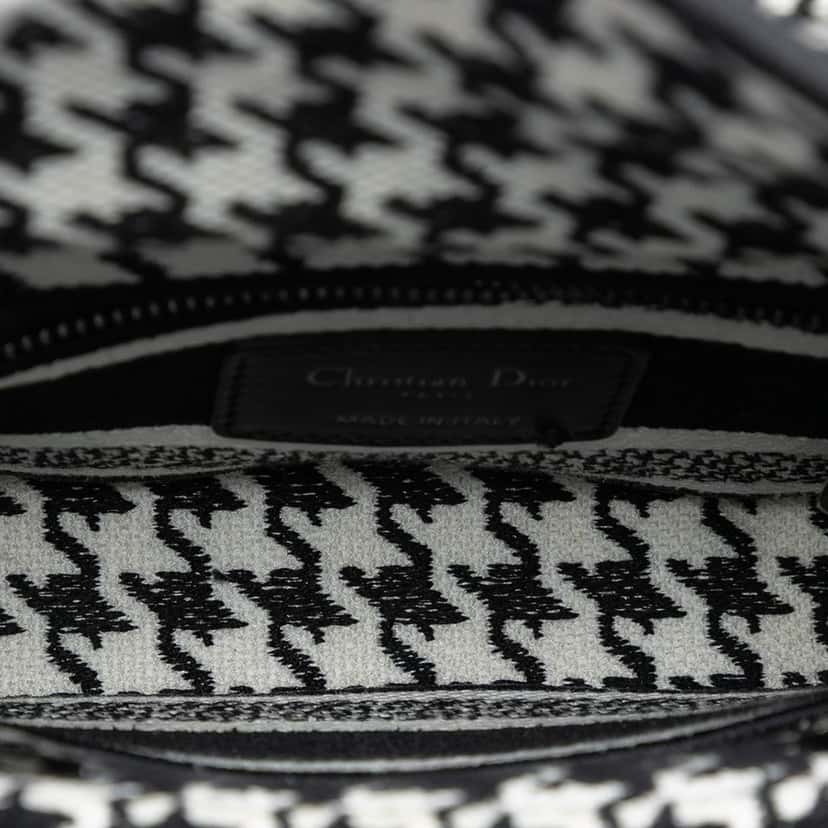 Dior Mini Embroidered Canvas Houndstooth Lady D Lite White Very good condition - Model View