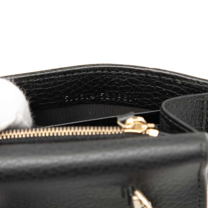 Gucci Leather Interlocking G Dollar Wallet on Chain Black Leather Very good condition - Box View