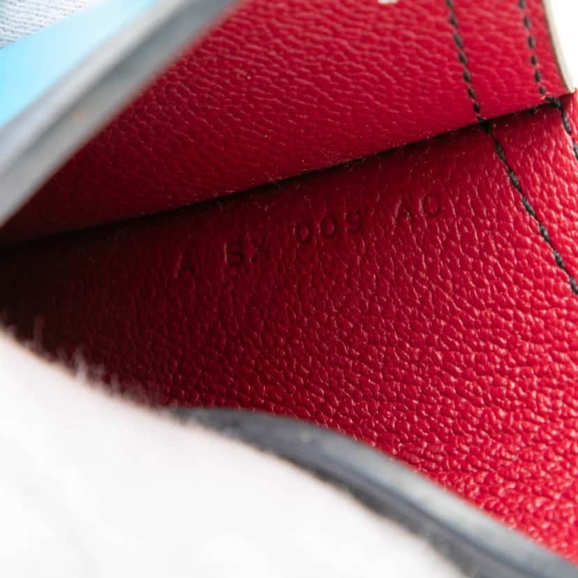 Hermès Tadelakt Camail Key Holder Bag Charm Blue Leather Very good condition - Model View