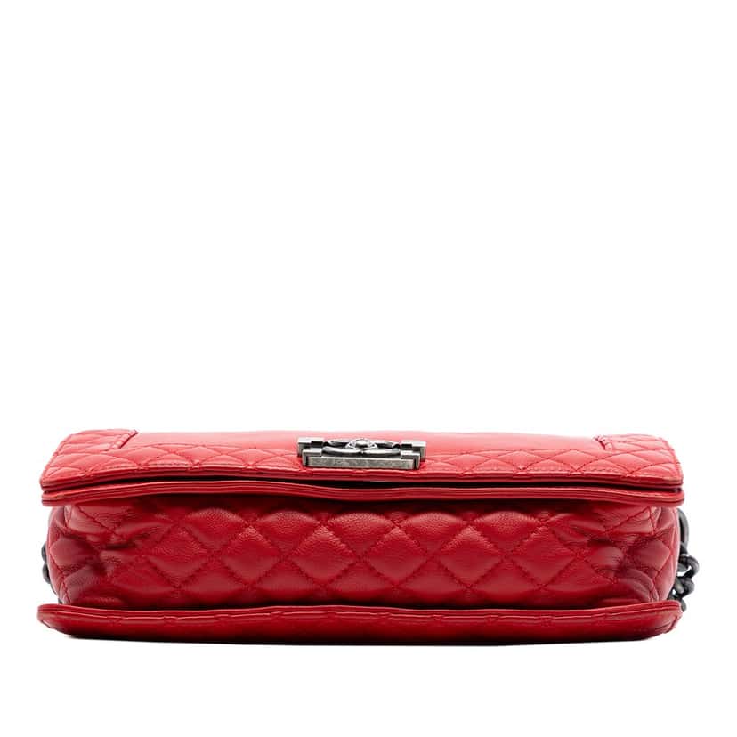 Chanel Old Medium Calfskin Boy Reverso Flap Red Leather Very good condition - Inside View