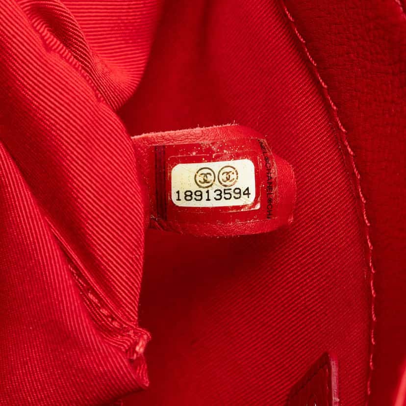 Chanel Old Medium Calfskin Boy Reverso Flap Red Leather Very good condition - Box View