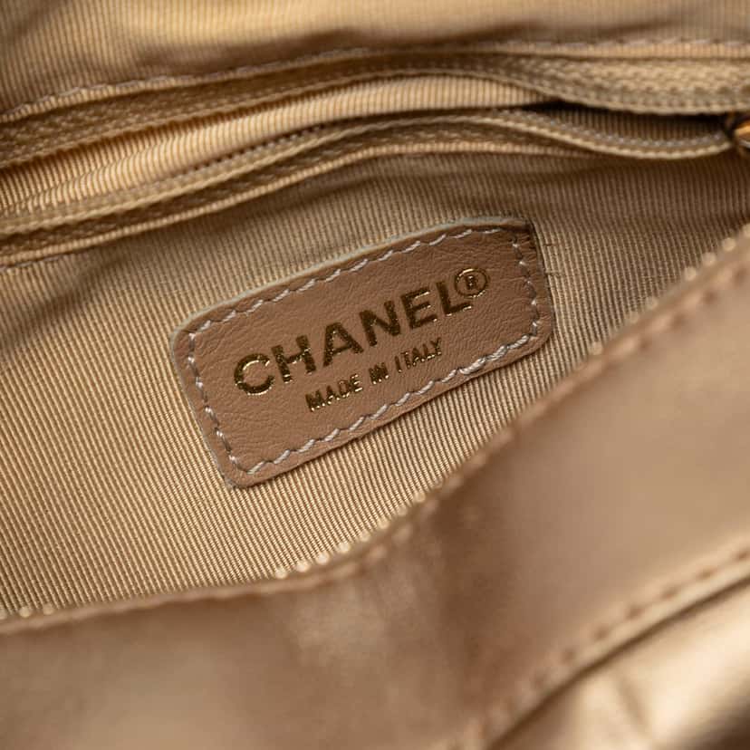 Chanel CC Chocolate Bar Metallic Lambskin Shoulder Bag Gold Leather Very good condition - Box View