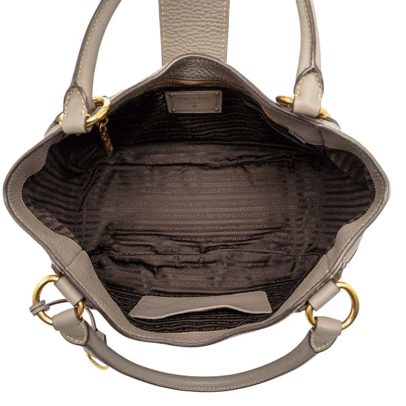 Prada Vitello Daino Shoulder Bag Other Leather Very good condition - Model View