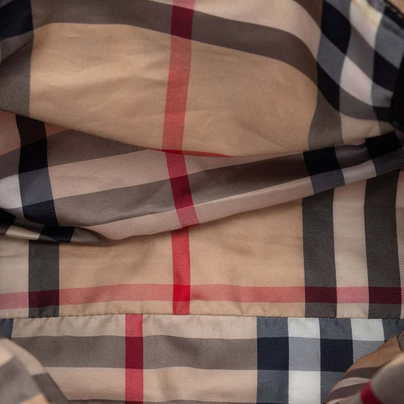 Burberry Nylon Buckleigh Tote Red Very good condition - Model View