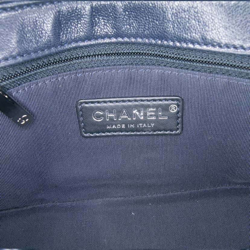 Chanel Small Quilted Sheepskin Mademoiselle Vintage Flap Blue Leather Very good condition - Box View