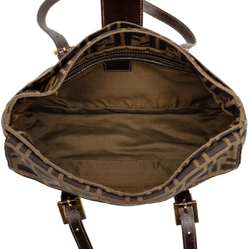 Fendi Zucca Canvas Shoulder Bag Brown Very good condition - Model View