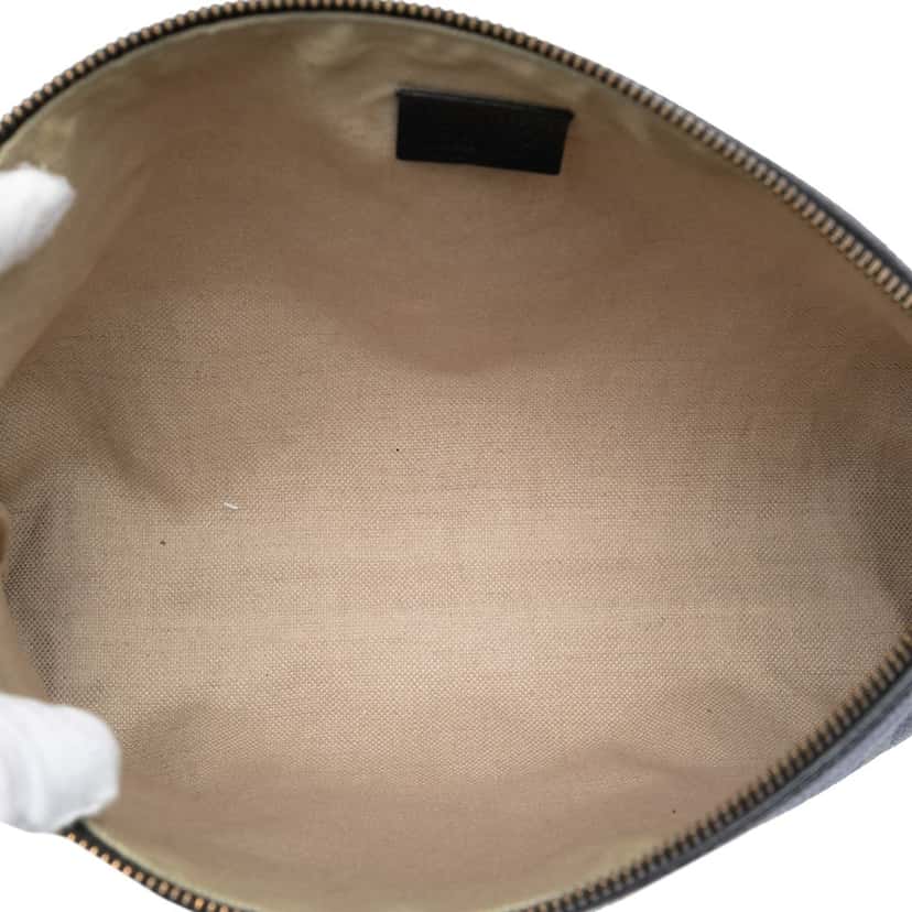 Gucci Leather Logo Clutch Black Leather Very good condition - Model View