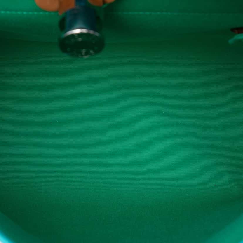 Hermès Toile Herbag Zip 31 Blue Very good condition - Model View