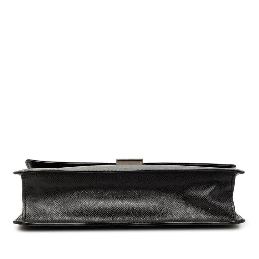 Louis Vuitton Taiga Selenga Black Leather Very good condition - Inside View