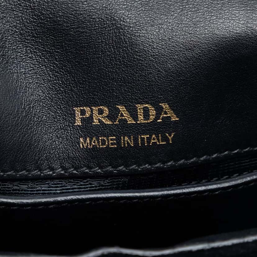 Prada Impuntu Velluto Corsaire Crossbody Black Very good condition - Box View