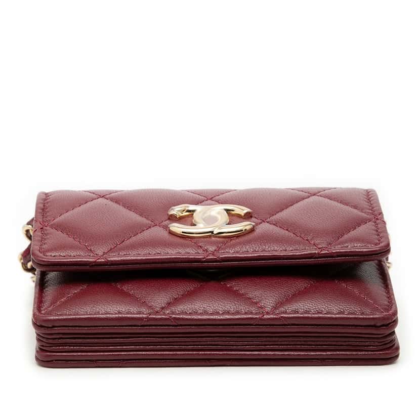Chanel CC Quilted Lambskin Card Holder On Chain Red Leather Very good condition - Inside View