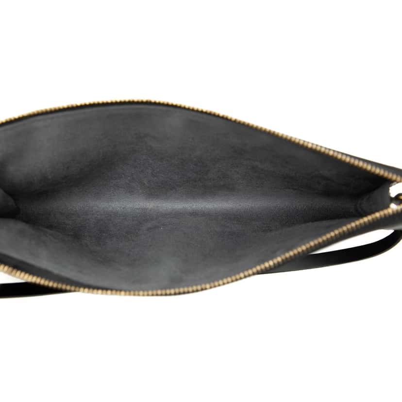 Louis Vuitton Epi Pochette Accessoires Black Leather Very good condition - Model View
