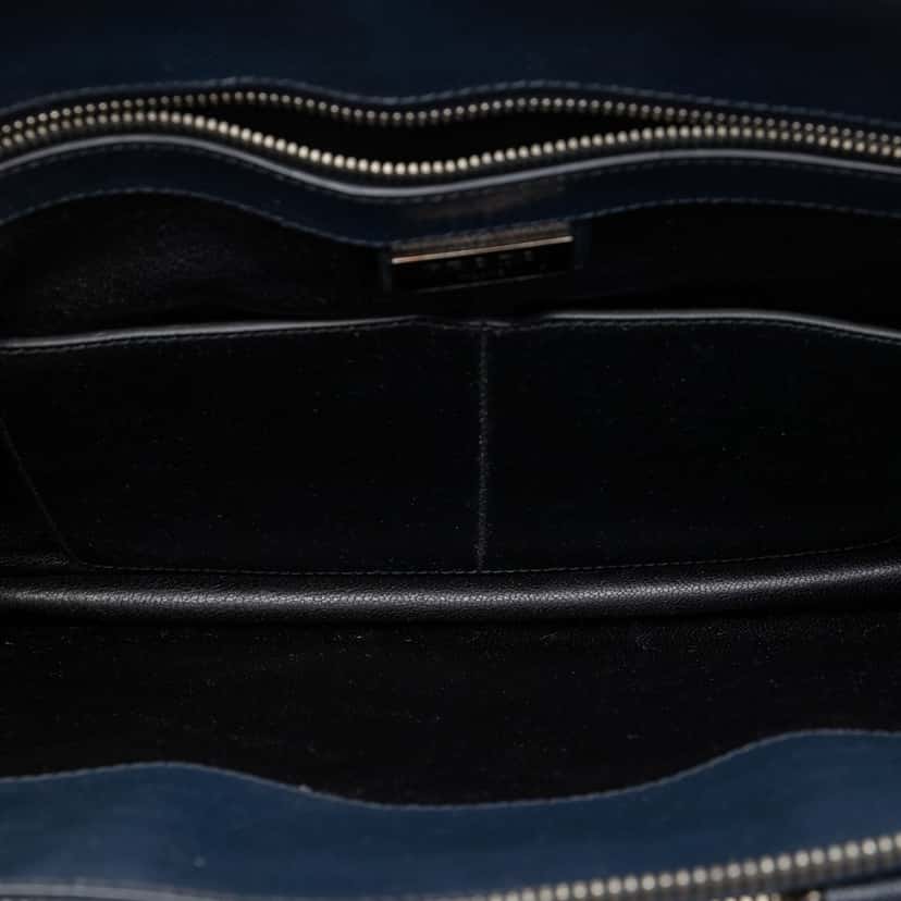 Prada Saffiano Briefcase Blue Leather Very good condition - Model View