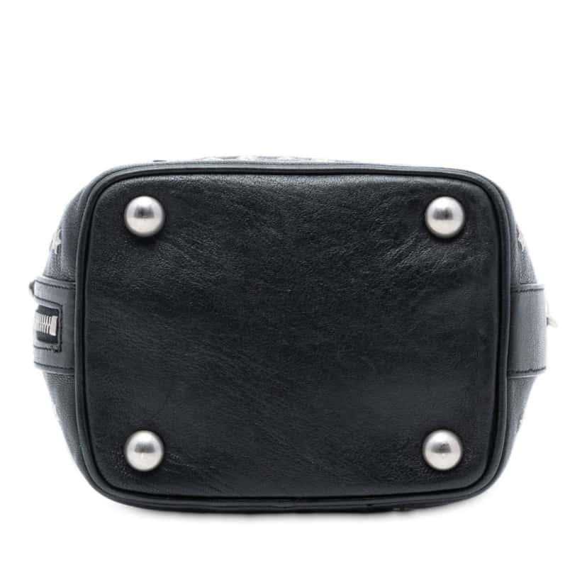 Saint Laurent Small Star Studded Calfskin Emmanuelle Bucket Bag Black Leather Very good condition - Inside View