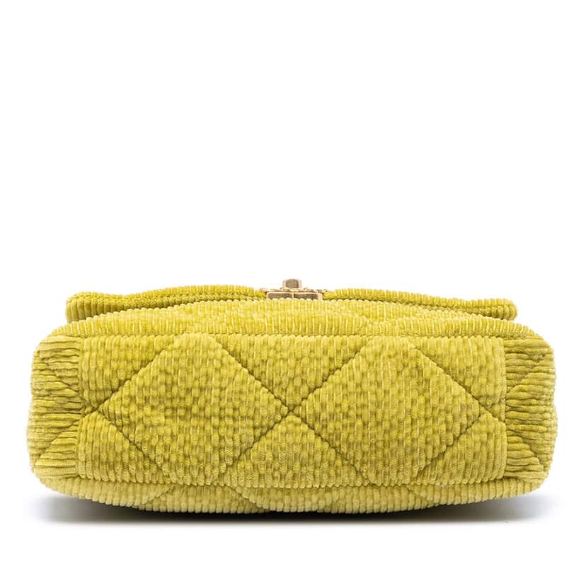 Chanel Large Corduroy 19 Flap Green Very good condition - Inside View