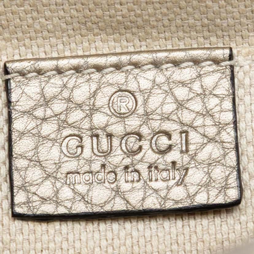 Gucci Mini Metallic Pebbled Calfskin Soho Chain Crossbody Gold Leather Very good condition - Box View