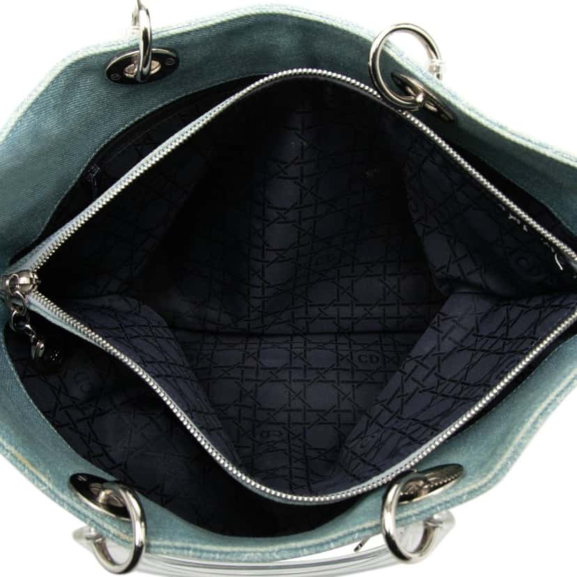 Dior Large Denim Cannage Acrylic Handles Lady Dior Blue Very good condition - Model View
