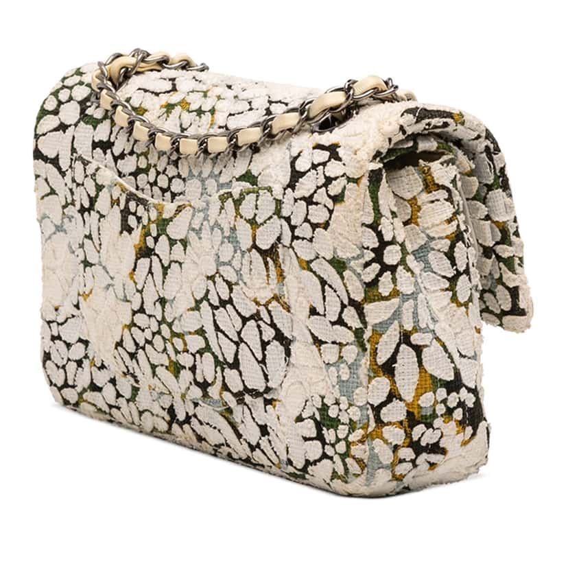 Chanel Medium Classic Chevron Tweed Floral Double Flap White Very good condition - Back View