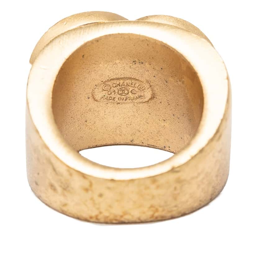 Chanel CC Gold Plated Band Ring Gold Metal Very good condition - Model View