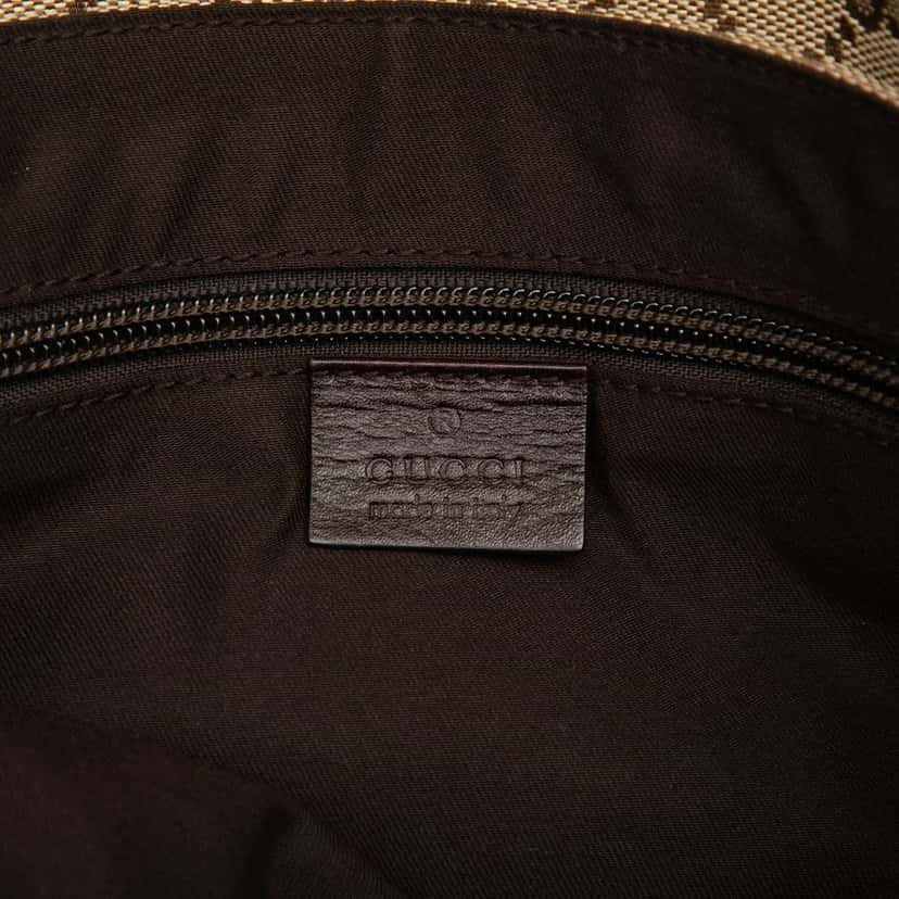 Gucci GG Canvas Belt Bag Beige Very good condition - Box View