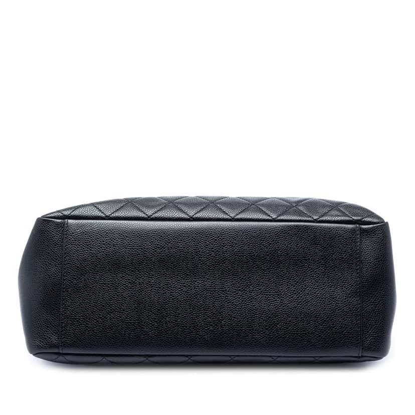 Chanel Caviar Grand Shopping Tote Black Leather Very good condition - Inside View