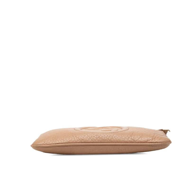 Gucci Calfskin Soho Pouch Beige Leather Very good condition - Inside View