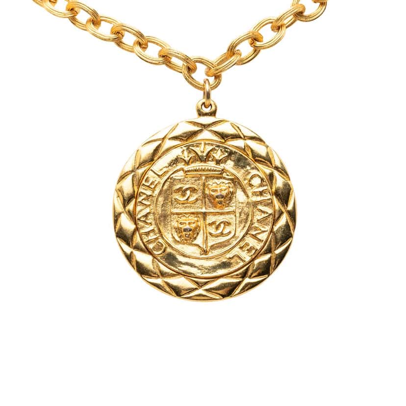 Chanel Gold Plated Medallion Lion Crest Necklace Gold Metal Very good condition - Front View