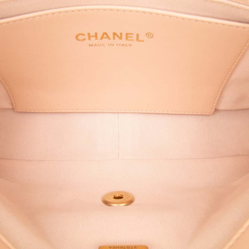 Chanel Quilted Lambskin Fancy Jewel Single Flap Beige Leather Good condition - Model View
