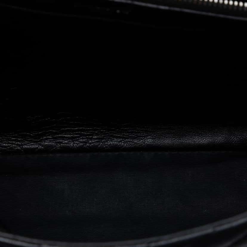 Saint Laurent Large Sheepskin Chevron Monogram Monochrome College Bag Black Leather Very good condition - Model View
