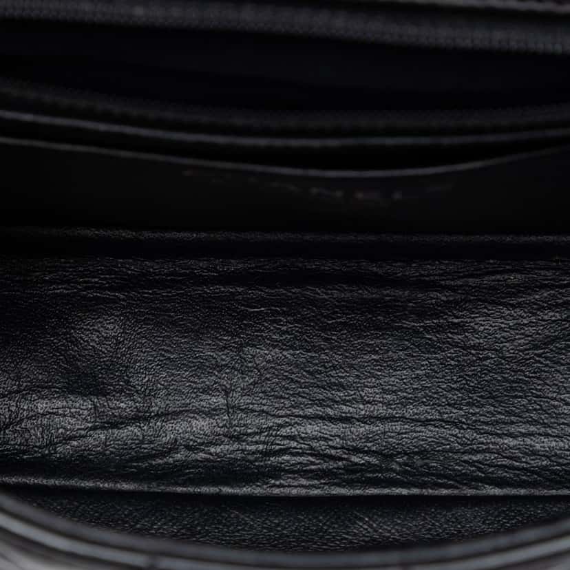 Chanel Mini Rectangular Classic Patent Single Flap Black Leather Very good condition - Model View