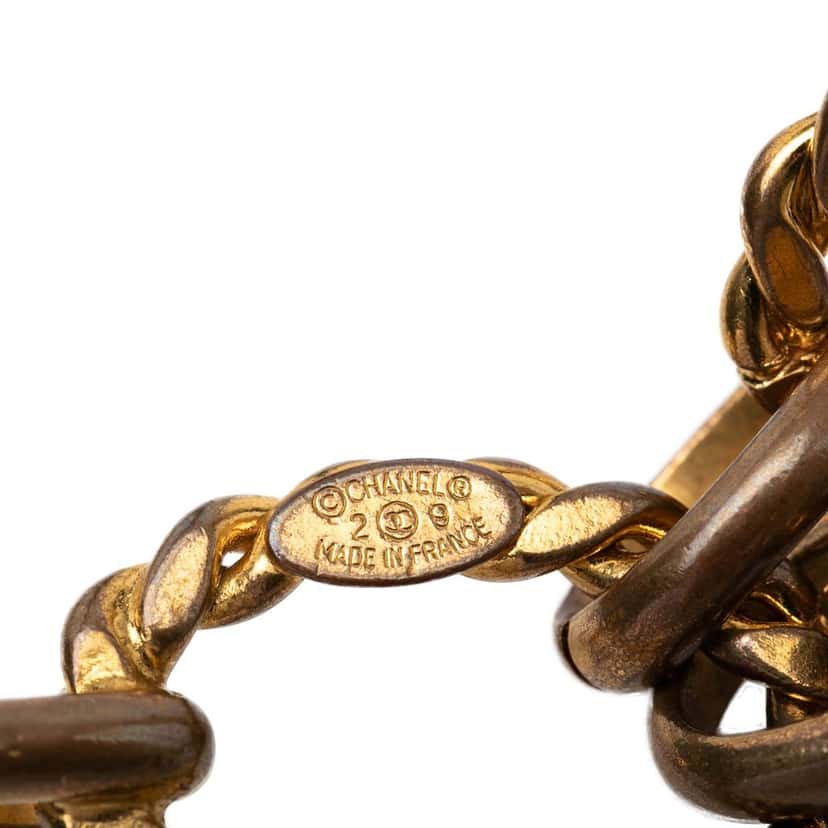 Chanel Gold Plated CC Medallion Chain Link Belt Gold Metal Very good condition - Inside View