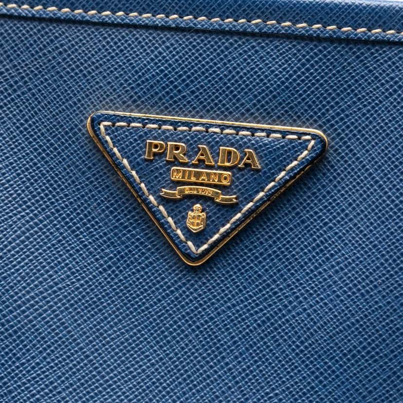 Prada Saffiano Lux Shopping Tote Blue Leather Very good condition - Box View