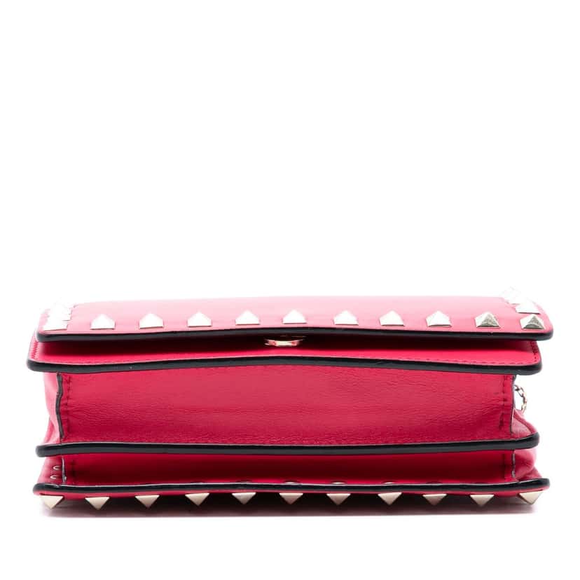 Valentino Leather Rockstud Chain Pouch Pink Leather Very good condition - Inside View