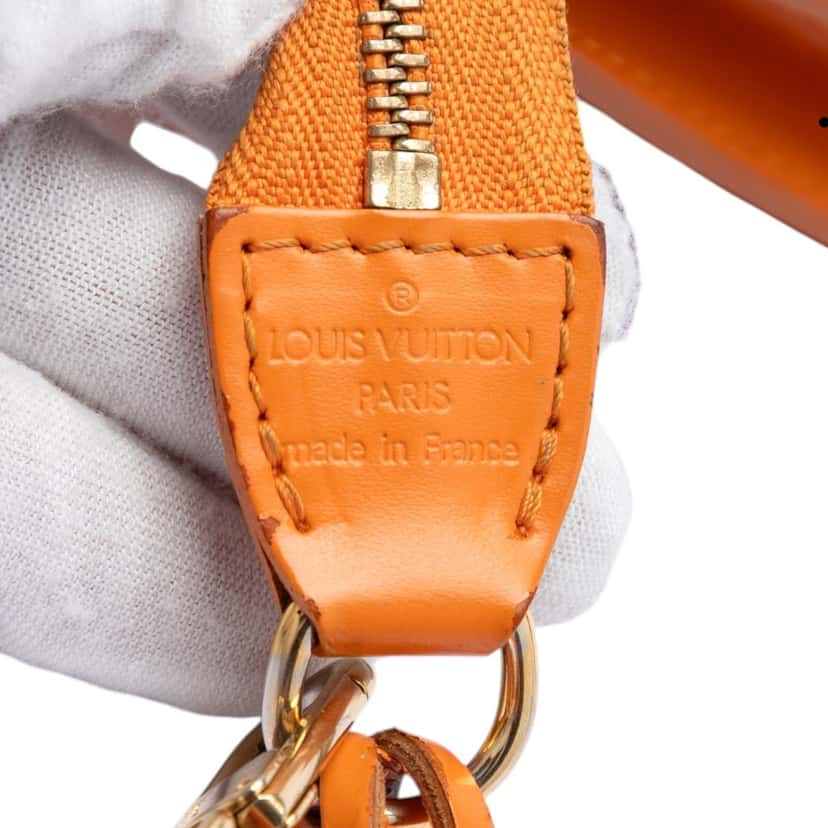 Louis Vuitton Epi Pochette Accessoires Orange Leather Very good condition - Box View
