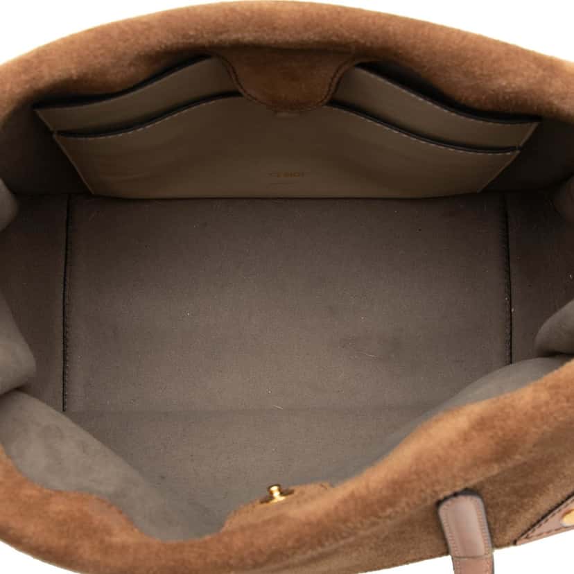 Fendi Vitello Grace and Suede Flip Satchel Beige Leather Very good condition - Model View
