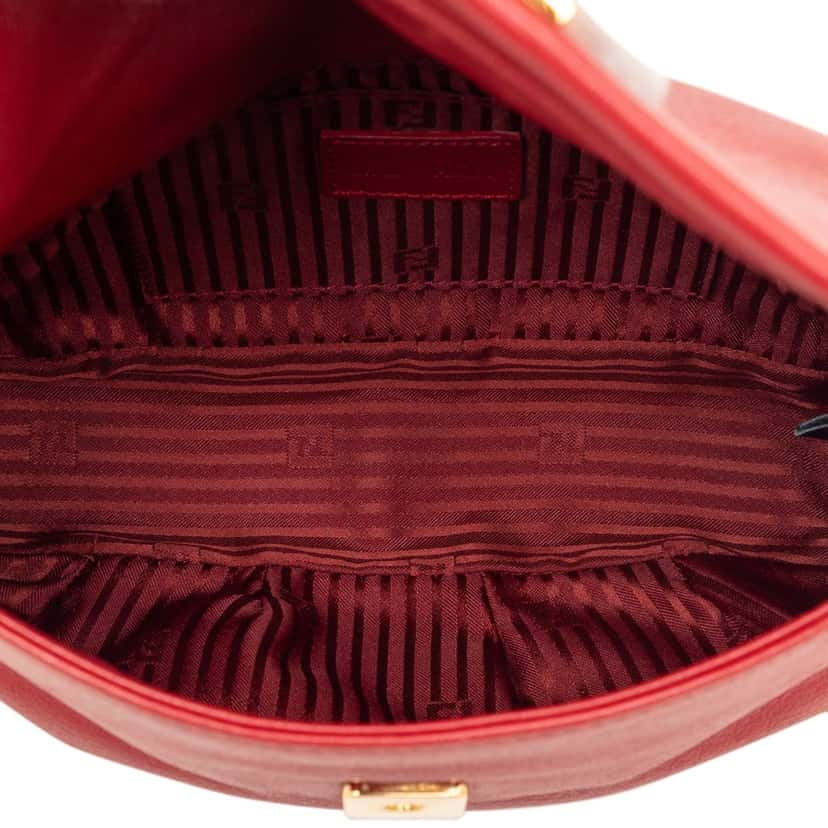 Fendi Leather Fendista Pochette Crossbody Red Leather Very good condition - Model View