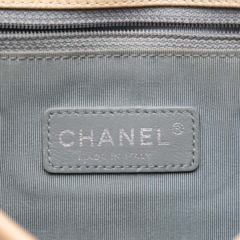 Chanel Medium Caviar French Riviera Flap Beige Leather Very good condition - Box View