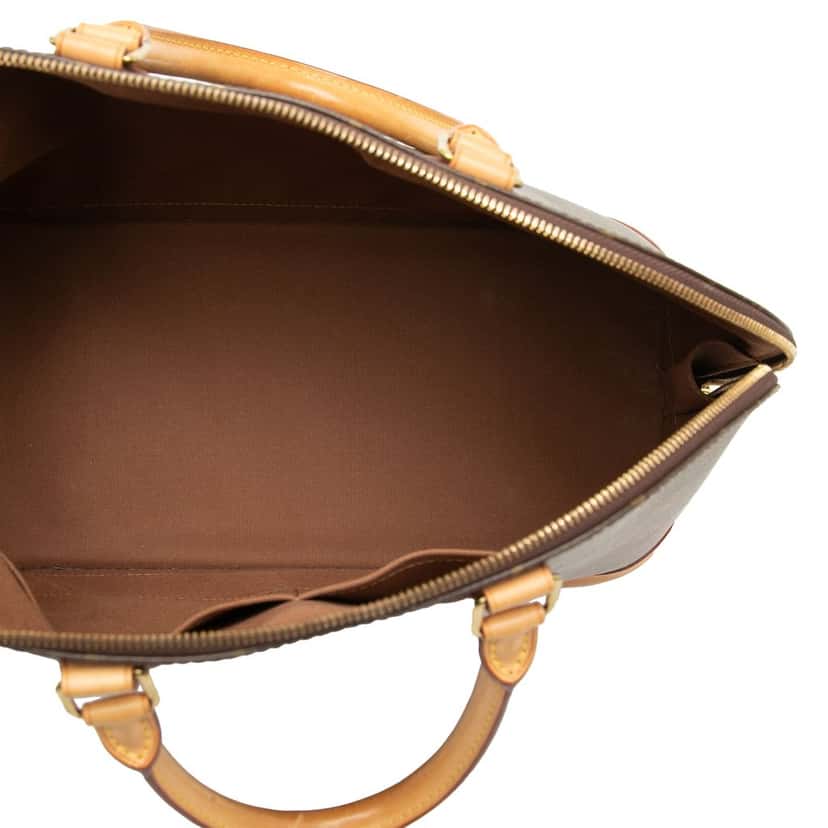 Louis Vuitton Monogram Alma MM Brown Very good condition - Model View