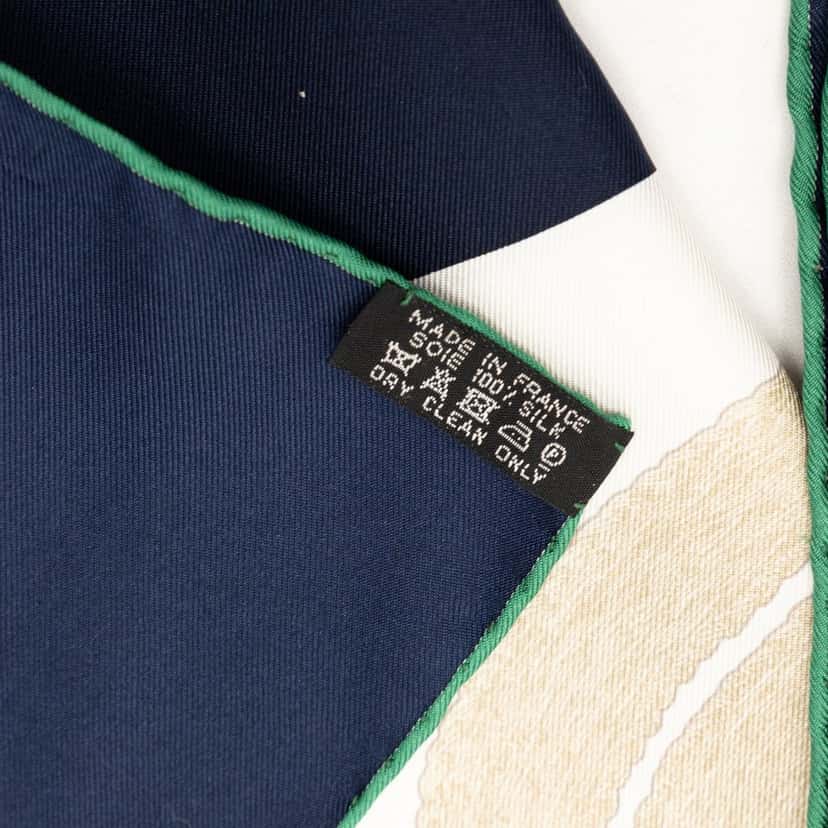 Hermès Brides De Gala Brode Main Silk Scarf 90 White Very good condition - Back View