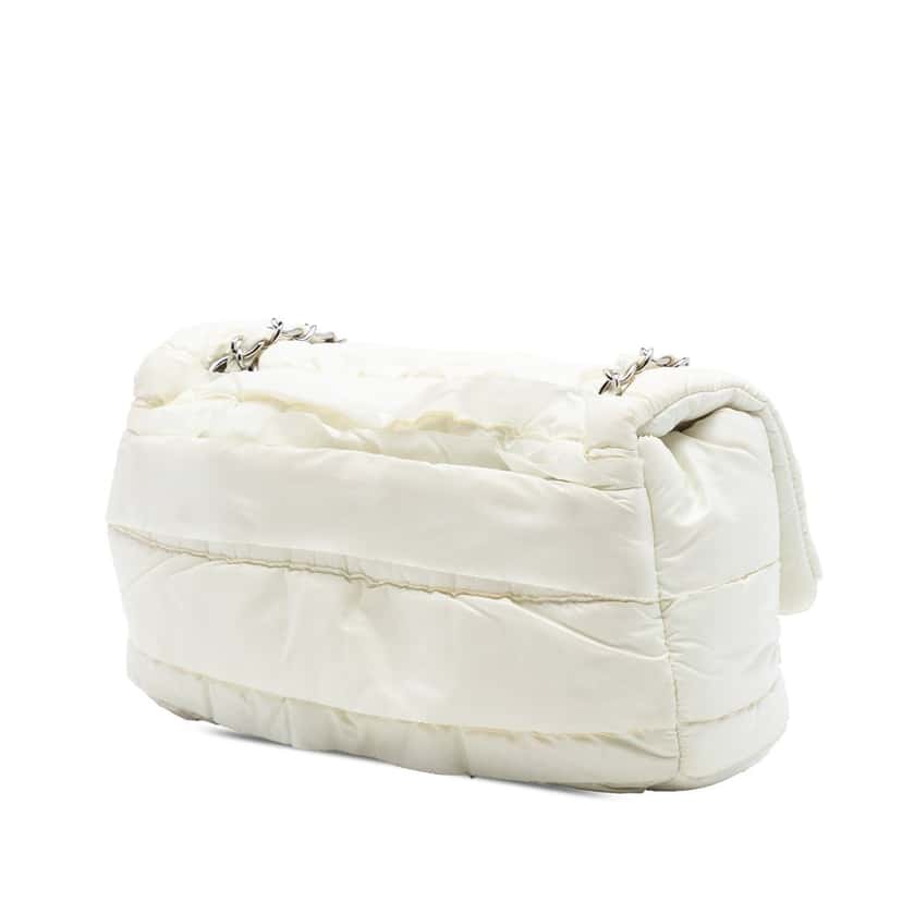 Chanel CC Nylon Ruffled Single Flap White Very good condition - Back View
