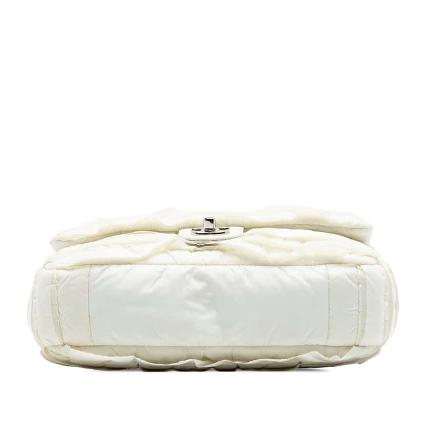 Chanel CC Nylon Ruffled Single Flap White Very good condition - Inside View