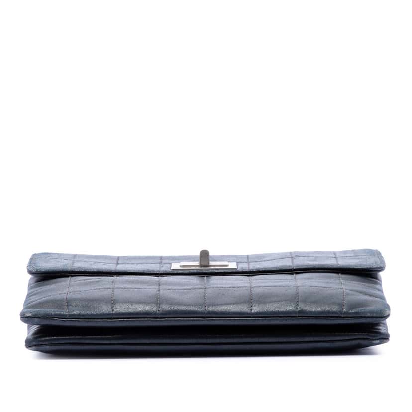 Chanel Choco Bar Lambskin Reissue 2.55 Flap Clutch Black Leather Very good condition - Inside View