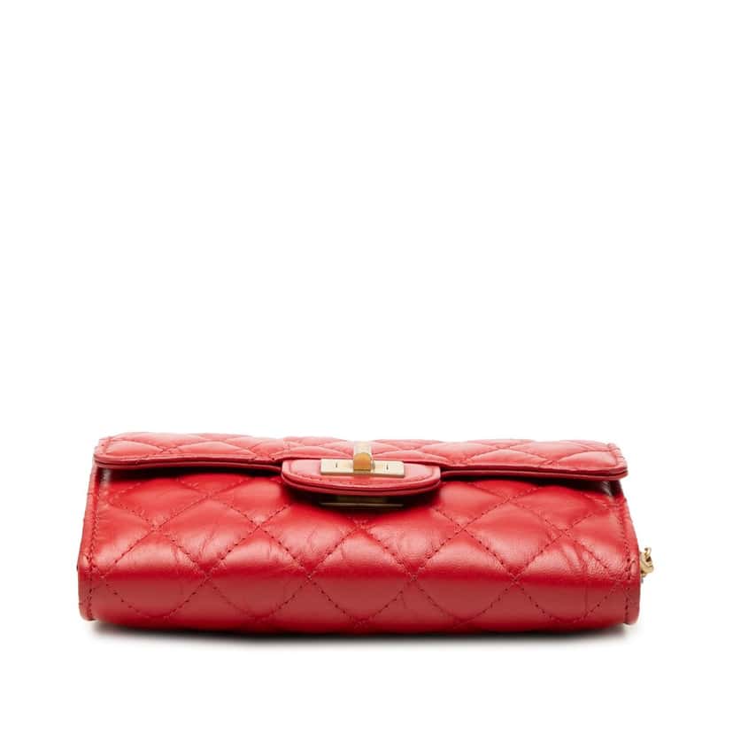 Chanel Quilted Aged Calfskin Reissue 2.55 Clutch with Chain Red Leather Very good condition - Inside View