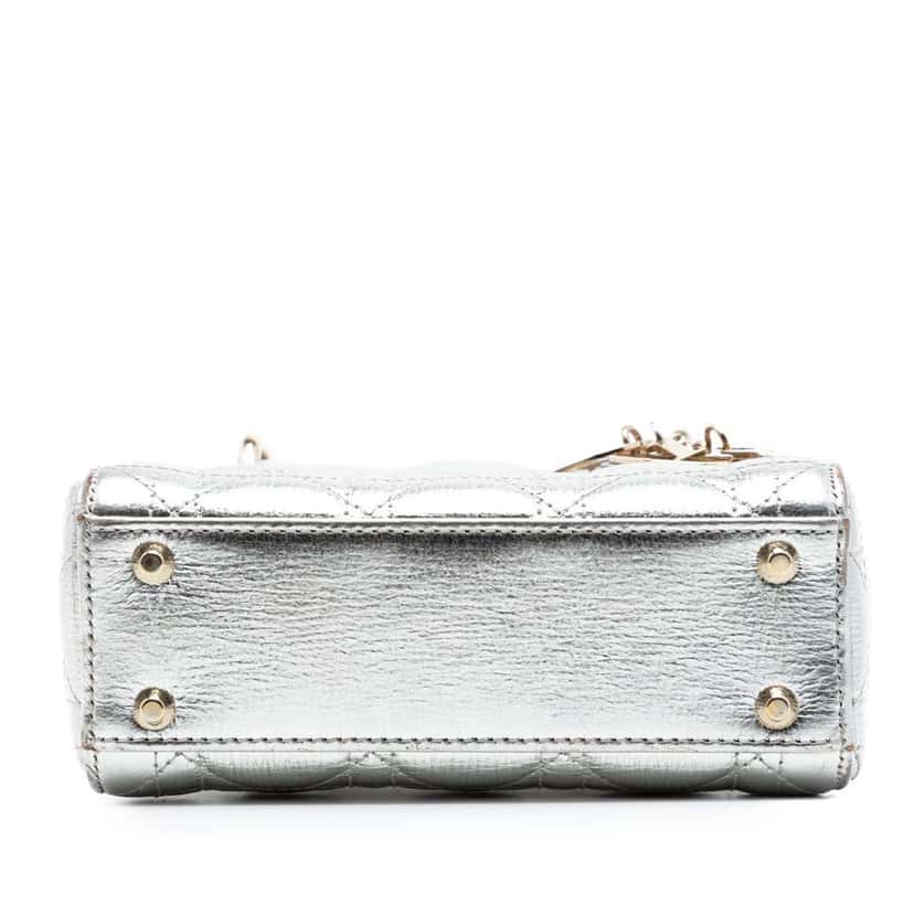Dior Mini Metallic Crinkled Calfskin Cannage Lady Dior Silver Leather Very good condition - Inside View