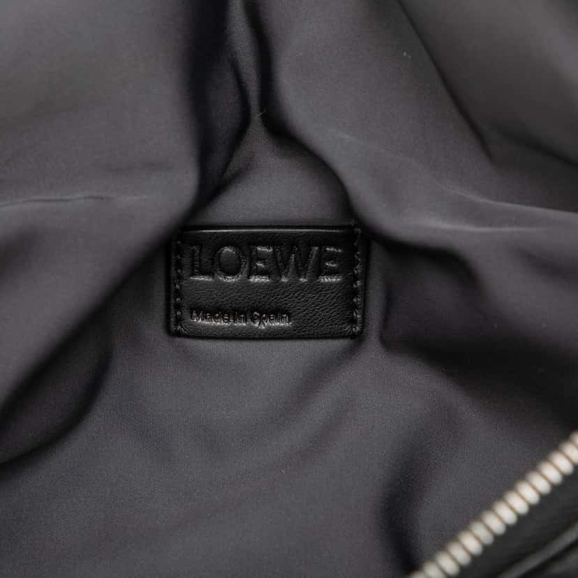 Loewe Nappa Anagram Puffy Belt Bag Black Leather Very good condition - Box View