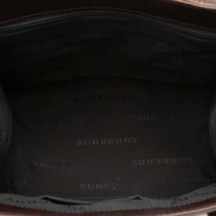 Burberry House Check Canvas Handbag Beige Very good condition - Model View