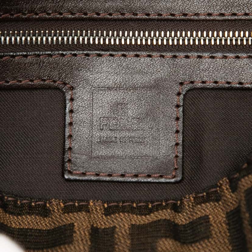 Fendi Zucca Canvas Baguette Brown Very good condition - Box View