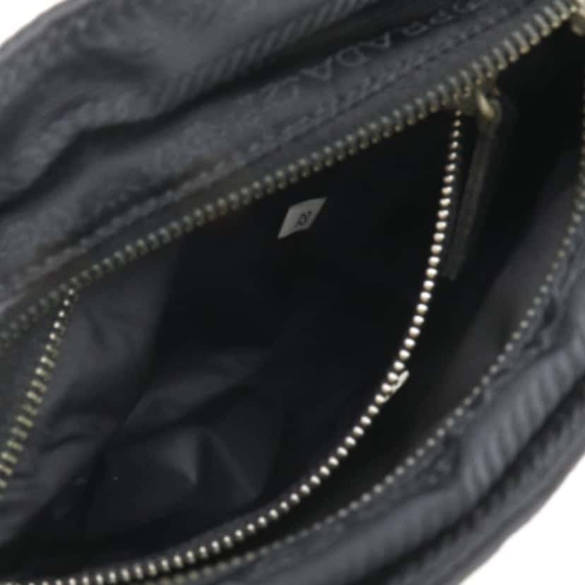 Prada Tessuto Handbag Black Very good condition - Model View